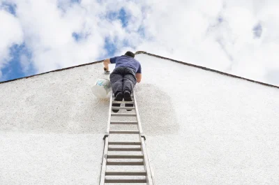 Peinture extérieure à Marcolès — façades et ravalement